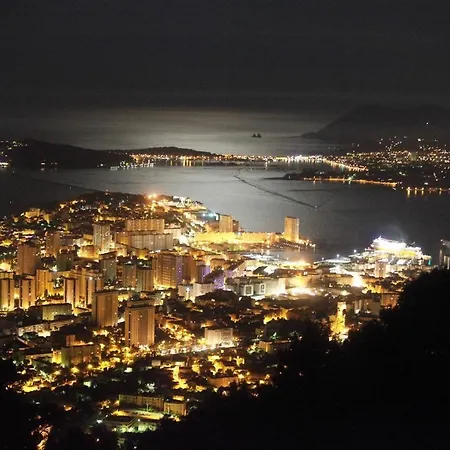 T2 40m2 Ollioules, La Nature, A 10 Mins Des Plages Ollioules