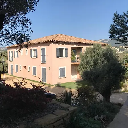T2 40m2 Ollioules, La Nature, à 10 Mins Des Plages *