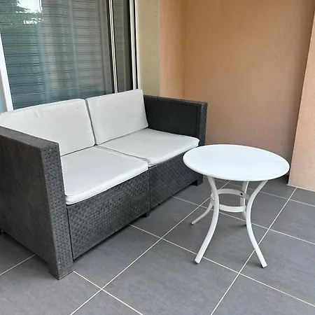 T2 40m2 Ollioules, La Nature, A 10 Mins Des Plages Ollioules